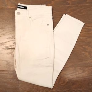 EXPRESS White Mid Rise Skinny Jeans